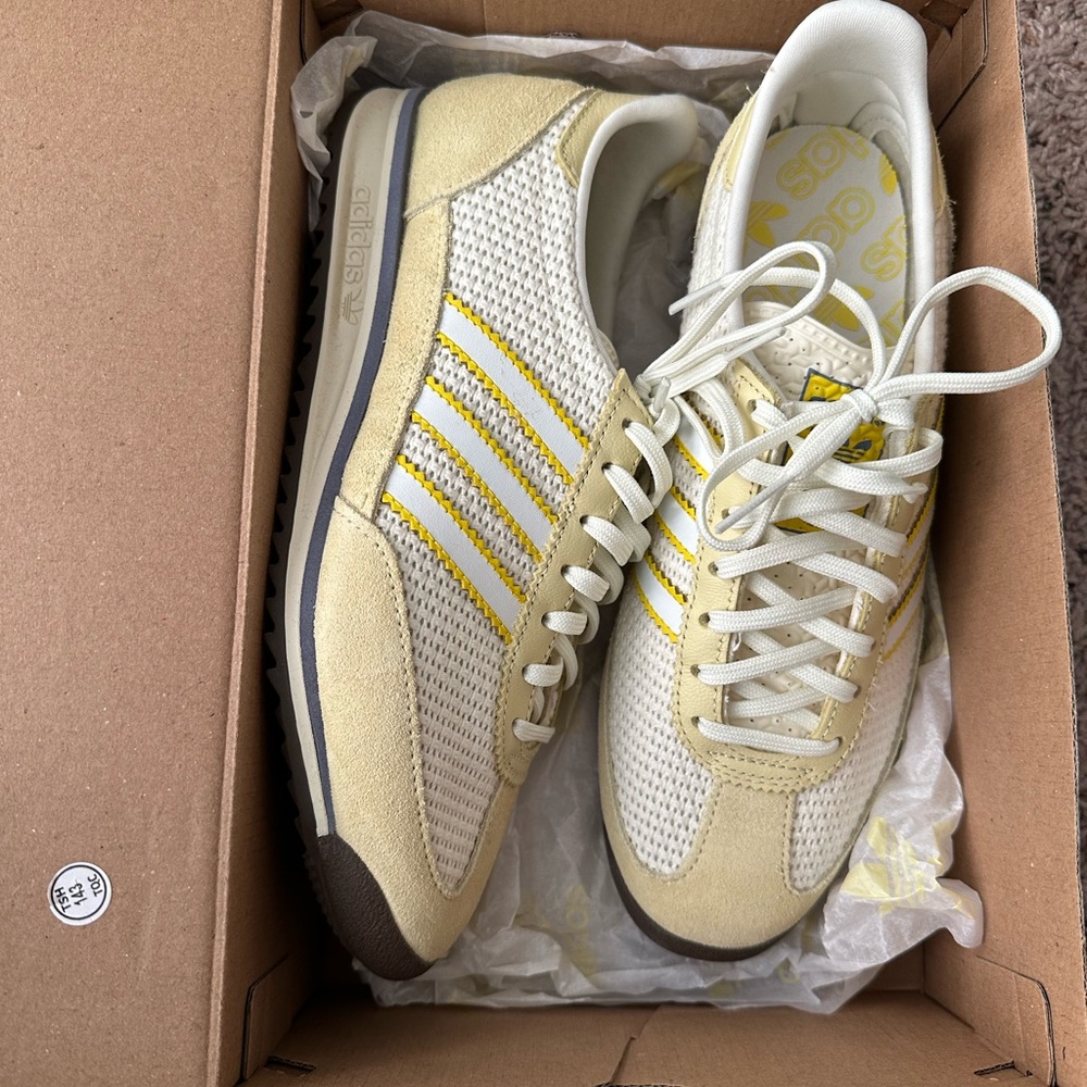 adidas Women's Cream and Yellow Sneakers
